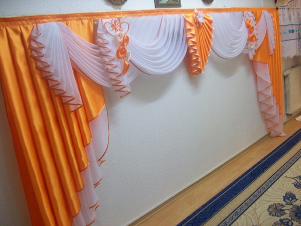 красиви живи завеси - оранжев цвят - креативен вид
