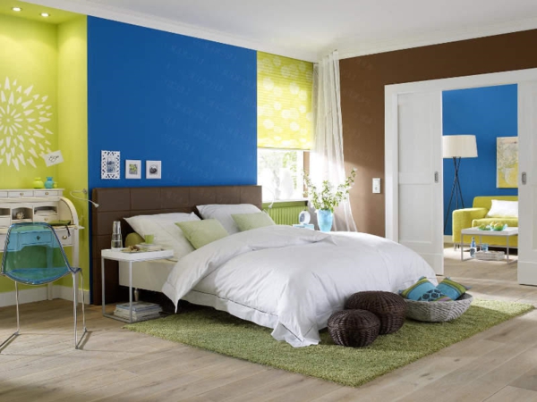 spavaća soba-laguna-zid-boja-lijepa-dnevni - bijela posteljina