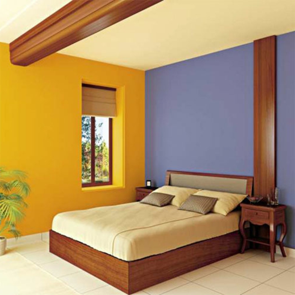 κρεβατοκάμαρα-με-μωβ-και-κίτρινο-τοίχο-ξύλο-σανίδες
