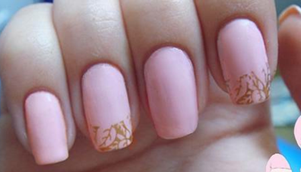 simple-ongles-nice-rose