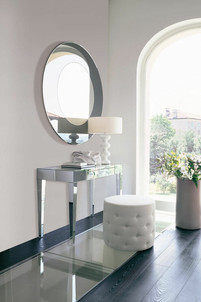 toaletni stol ovalni sa ogledalom-srebro-staklenim