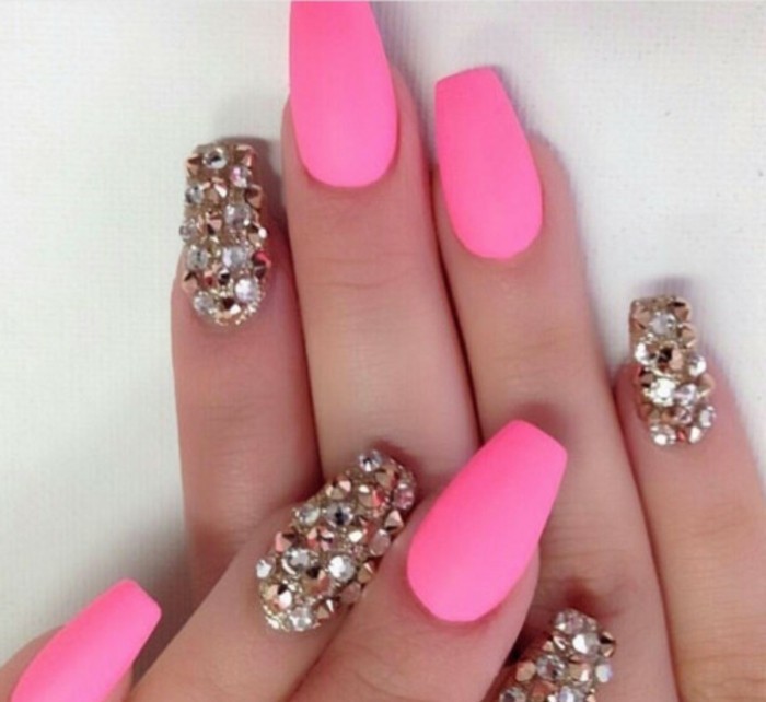 красив ноктите тапети zyklamfarben овални нокти-с-камъни-дълги нокти Марка дизайн-розов