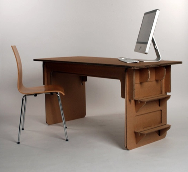 íróasztal-of-karton-karton-karton bútor-kanapé-from-karton