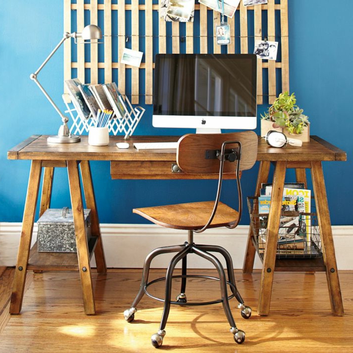 Ideas de escritorio y diseño azul de la pared