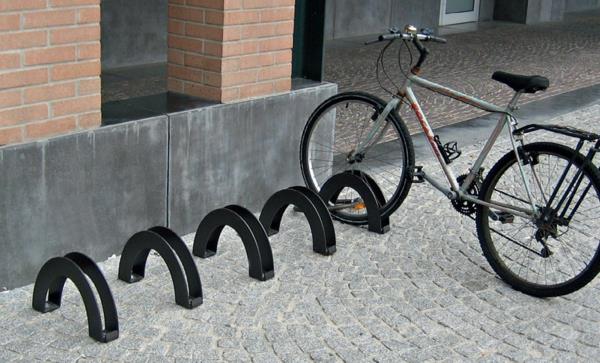crno - Bike stand-off metala