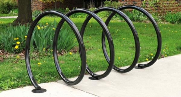 Crna bicikala Stand-kao-a-spirale