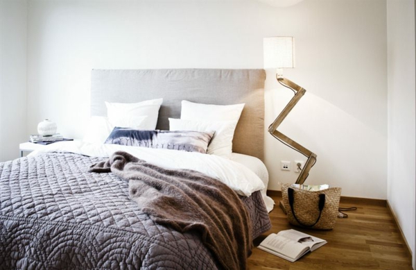 Шведски мебели - красив дизайн на легло - много интересна лампа