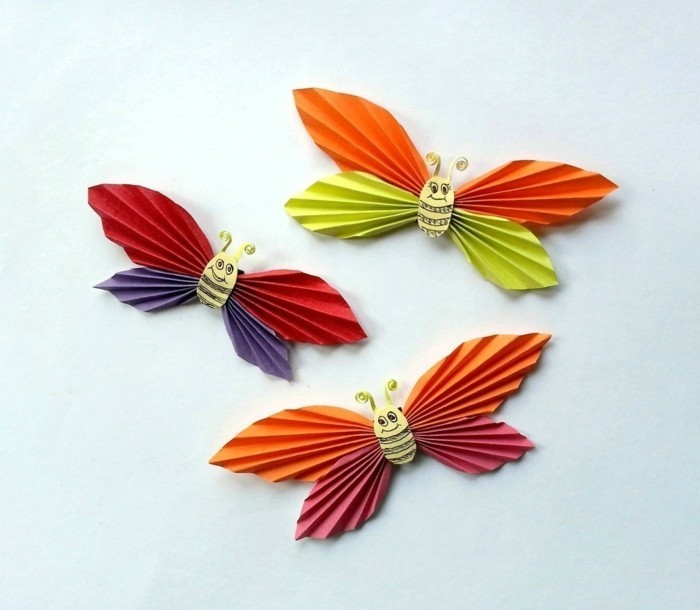 Nagyon-szép-színes-pillangók-kézműves ötletek-from-papír