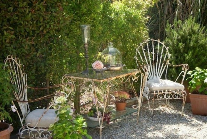 опърпан шик-градина-мебели-кът за сядане