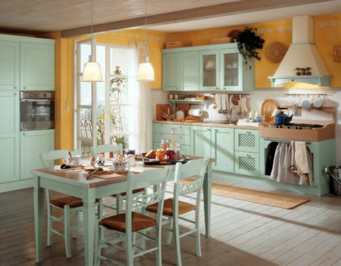 опърпан шик-кухненски мебели и синьо