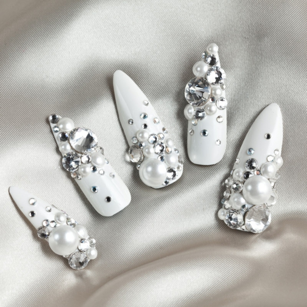 картинки за нокти за сватба - готини модерни модели