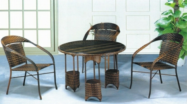 прост дизайн-ратан-в-трапезария кръгла маса