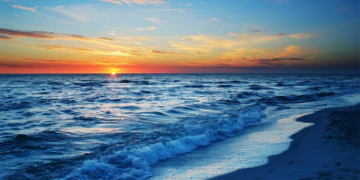 الشمس والشاطئ فائقة جميلة البحار