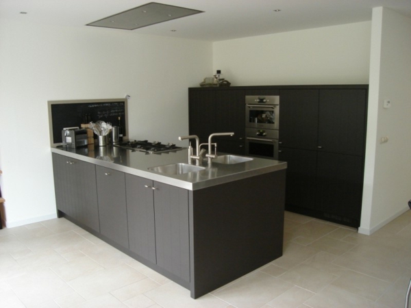 modern konyhai mosogató - taupe színű - fekete színű