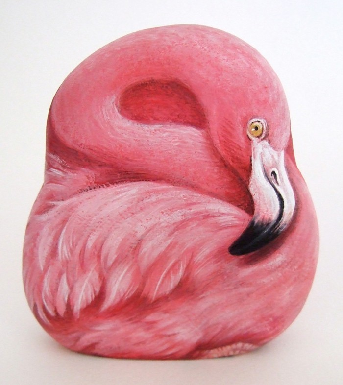 kamenje oslikana-flamingo-na-kamena-slikarstvo