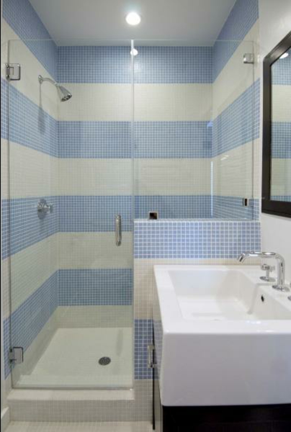 rayas papel tapiz-in-blue-3 Baños: