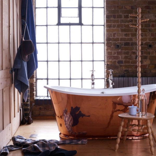erittäin mielenkiintoinen-kylpyhuone-in-country-style-vapaasti kylpyamme