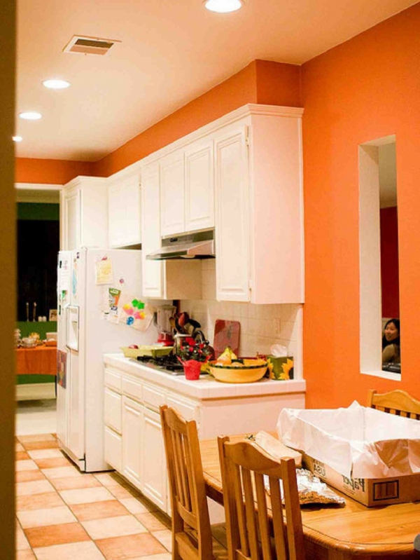 супер-червено-кухня-стена цвят-ulramoderne-кухня-дизайн