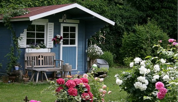 szuper szép - Garden House fából Blue