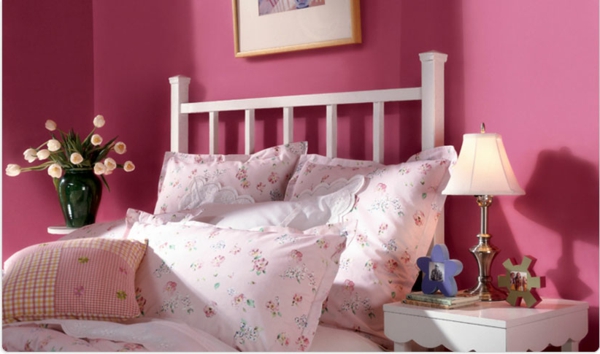 فائقة جميل-غرف نوم-باللون الوردي
