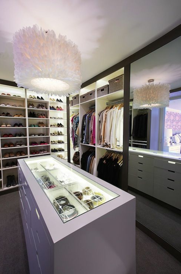 -модерен шкаф за дрехи-супер голяма луксозна гардеробна