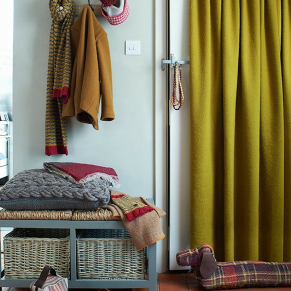 Малък коридор Уютни модни закачалки за възглавници за рокли