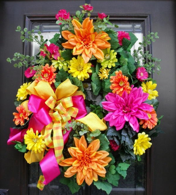 coronas de flores de primavera-super-Flash-y-de color de colores de las puertas