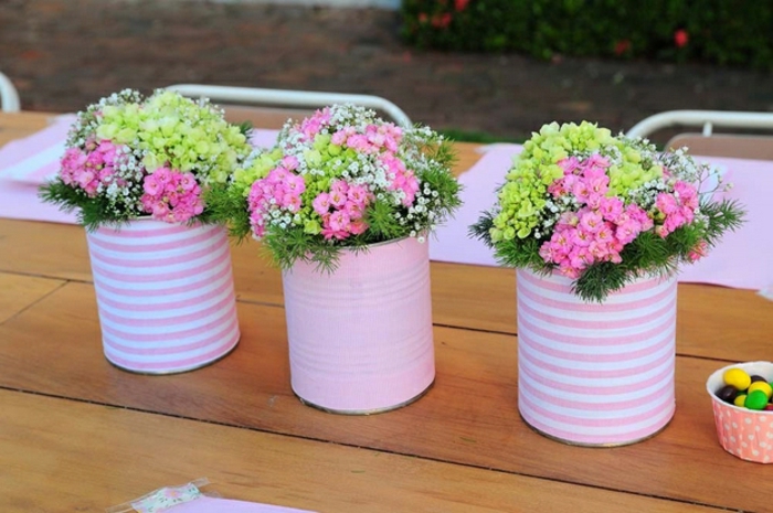mini cvjetni lonci mini tin pots deco ideje za dom jednostavno lijepe i smiješne ružičaste cvjetove u ružičastom loncu