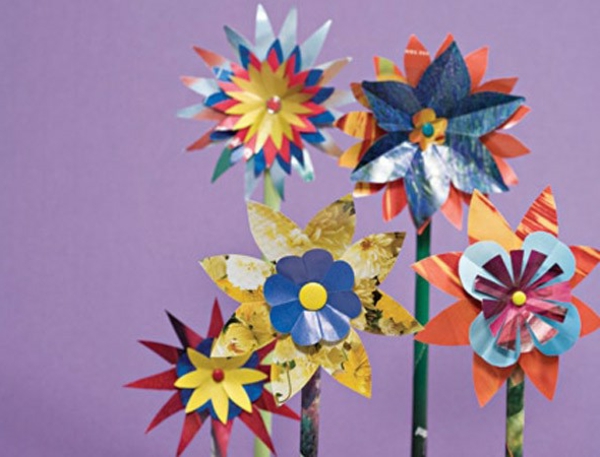ideas de manualidades para jardín de infantes - idea de bricolaje para flores de papel de colores