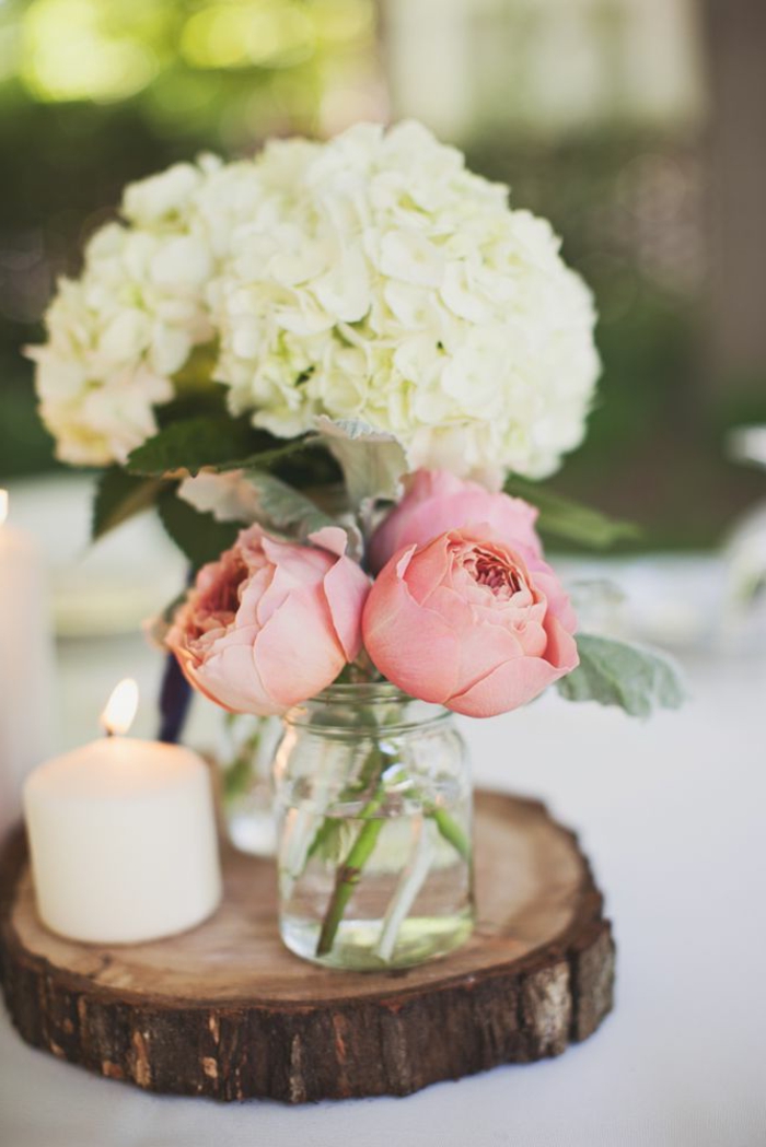 Tischdeko-tavaszi virágok-Tischdeko-Weddingdecoration