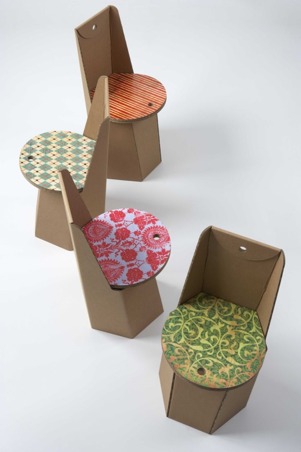 Nagy-szék-in-karton-karton-karton bútor-kanapé-from-karton