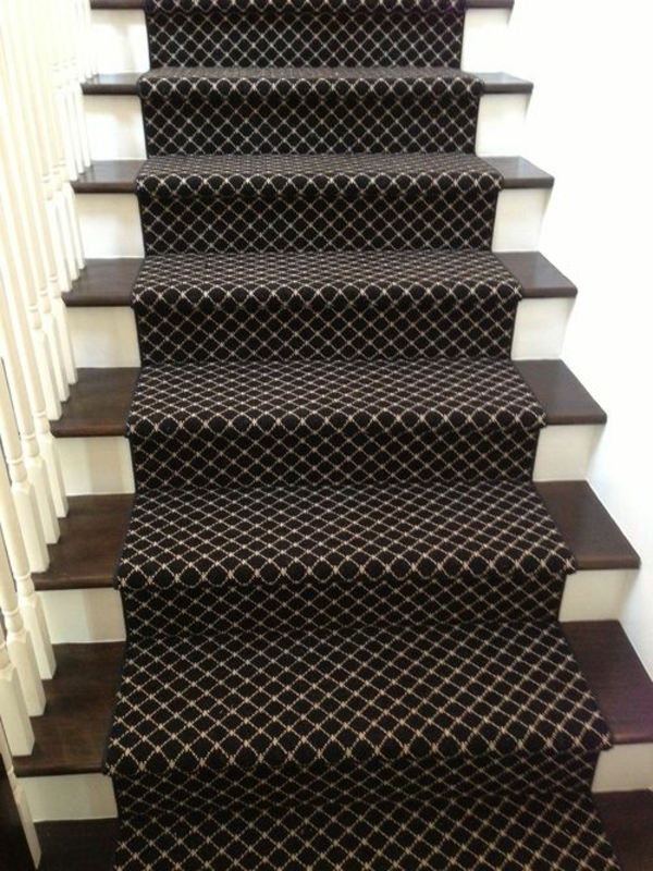 veliki tepih na stepenicama Idea