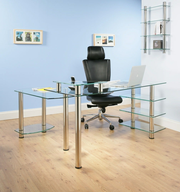 super-office-sa-stolom-s-staklo ploča drvena poda
