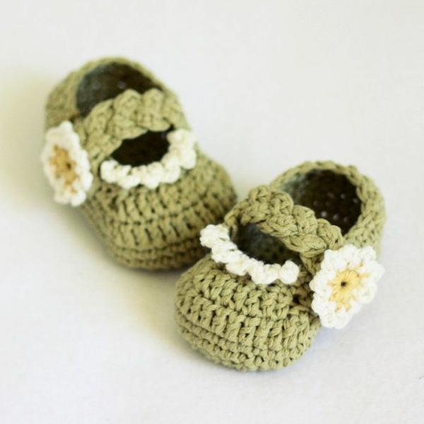 super-dizajn-heklanje-beba cipele-pra-ideje-za-heklanje-beba cipele-cvijeće-kukičanje-Daisy