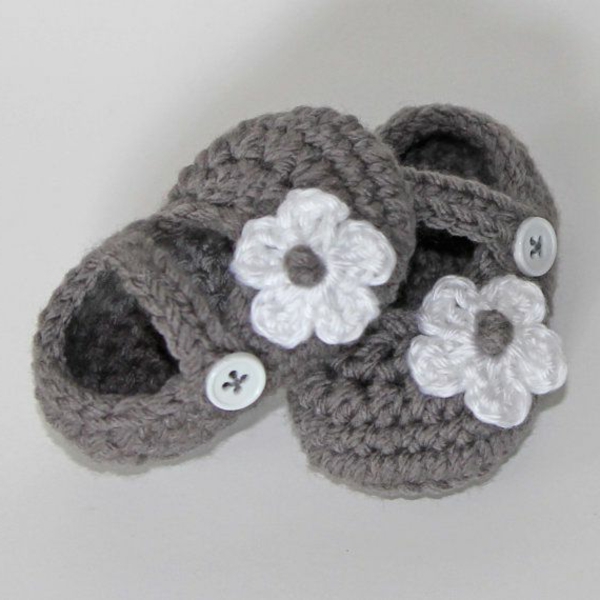 Los zapatos de las grandes-ideas-para-crochet gran-diseño-crochet-bebé zapatos-con-flores-crochet-bebé