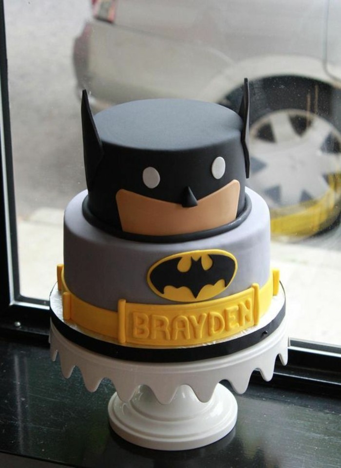 עוגה-ל-18-יום הולדת Geburtstagstorten באטמן-החזיק עוגה מוטיב-גיבור פאי
