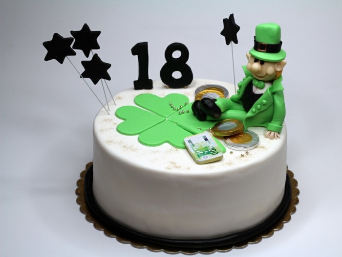 tarte à 18 Geburtstagstorten anniversaire gâteau Gluecksbringer argent vert-trèfle-déco