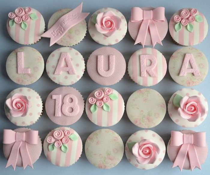 anniversaire tarte-à-18-anniversaire gâteaux-blanc-rose-muffins-muffindeko muffins décorez