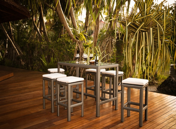 mesa de bar fantástico set-by-the-jardín