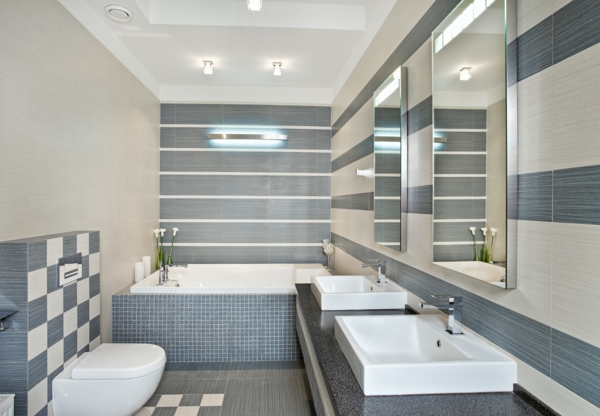 modern fürdőszoba nagy formatervezéssel