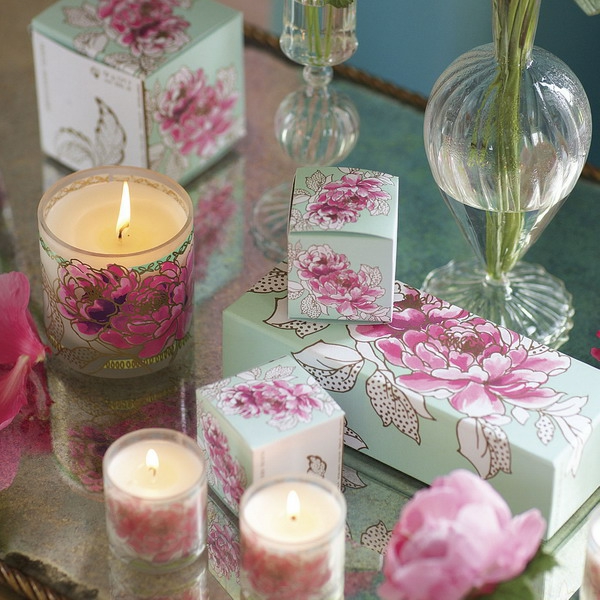 irish διακόσμηση-με-κεριά-και-λουλούδια
