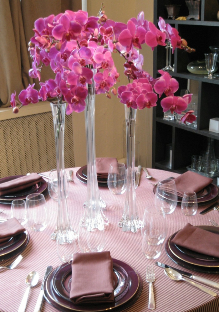 вази-деко-идеи-розови цветя он дъ-таблицата