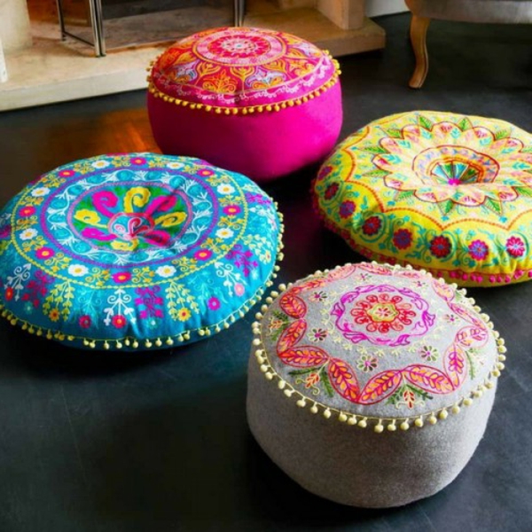 четирицветни ориенталски седалки с цветни цветове