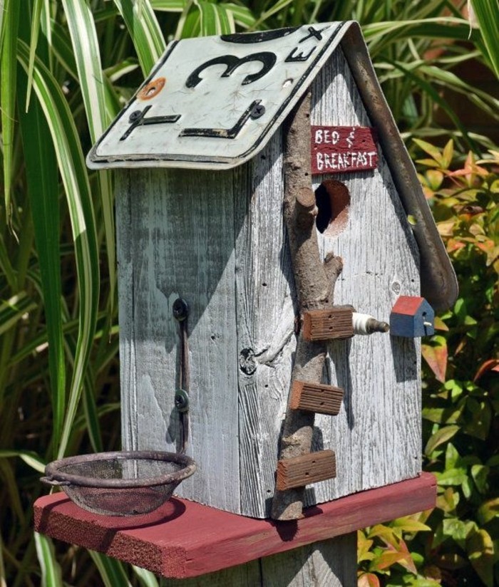 birdseed къща-сам натрупване птичи семена къщи може-много да се направи--лесно