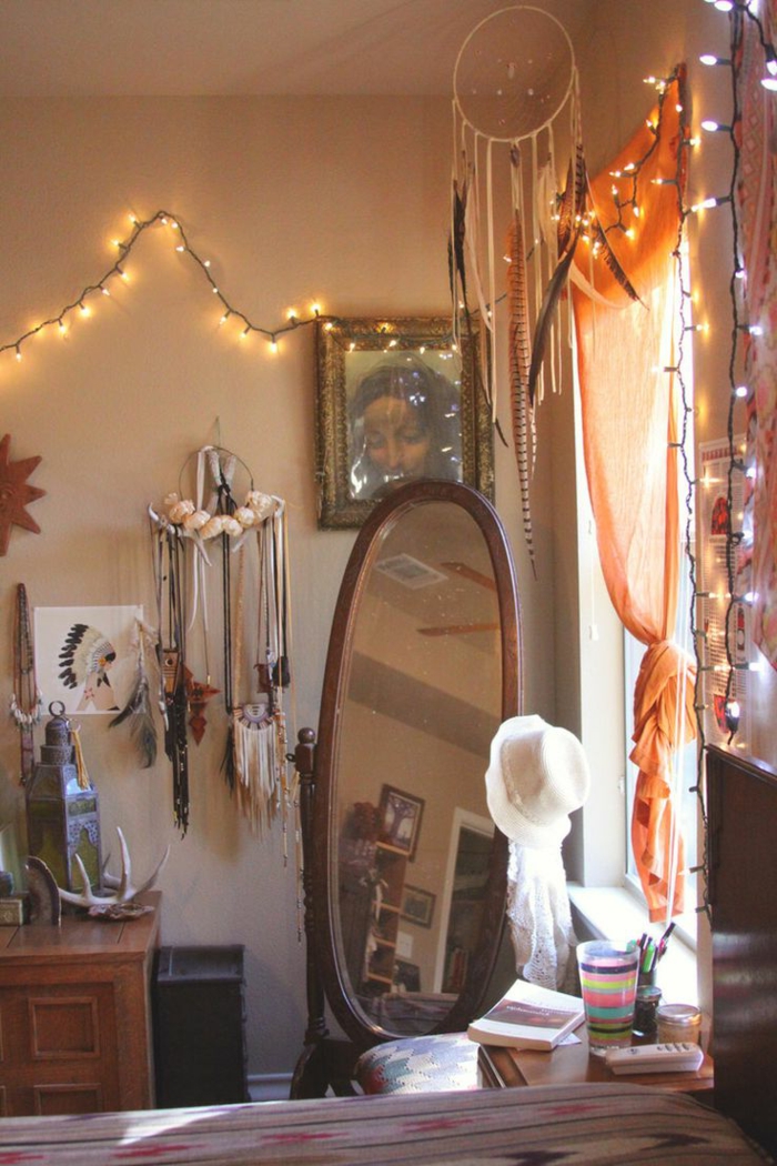 Κουρτίνες-για-τη νεολαία υπνοδωμάτιο κομψό οβάλ σχήμα καθρέπτη