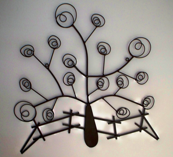 wanddeko-от-метал-луксозен дърво