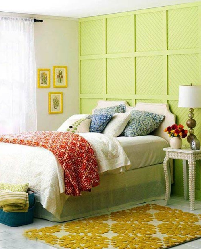 दीवार का रंग-हरे-पीले कालीन-unikales मॉडल बेडरूम
