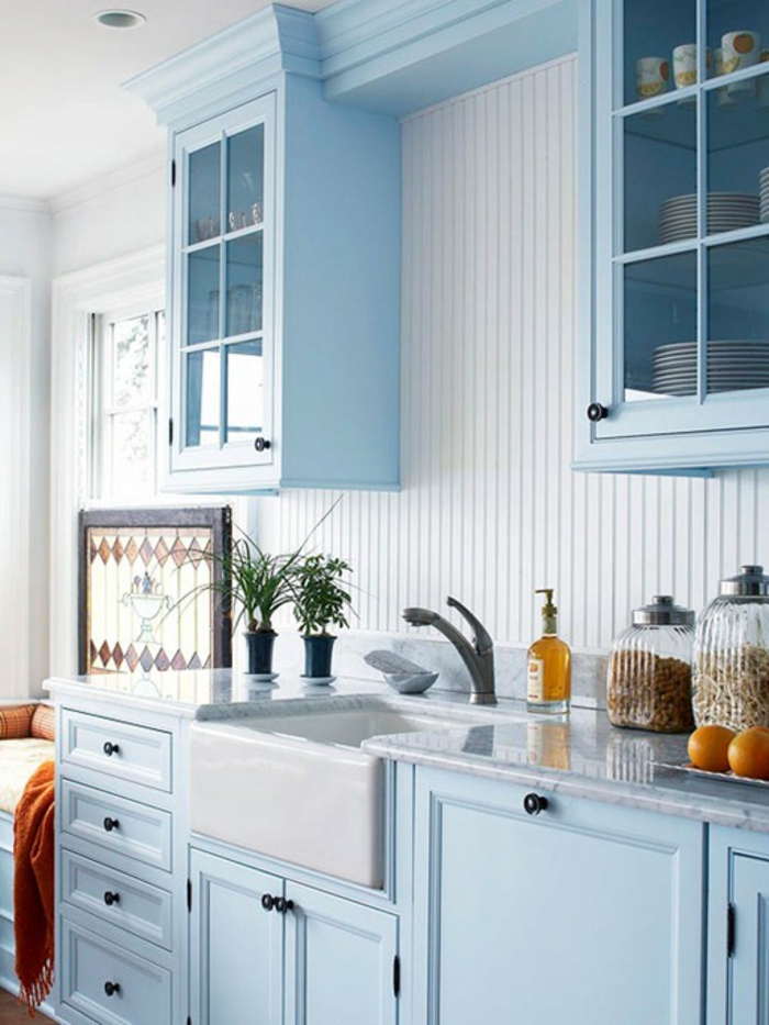 стена цвят синьо-красив-малък кухненски