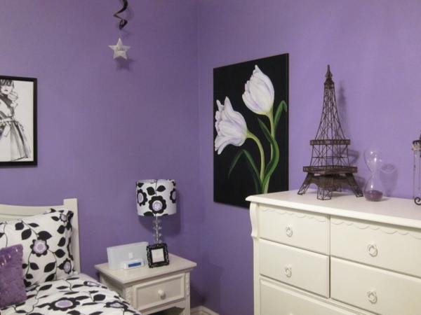 seinämaali-violetti-erittäin kaunis-mukava kuva