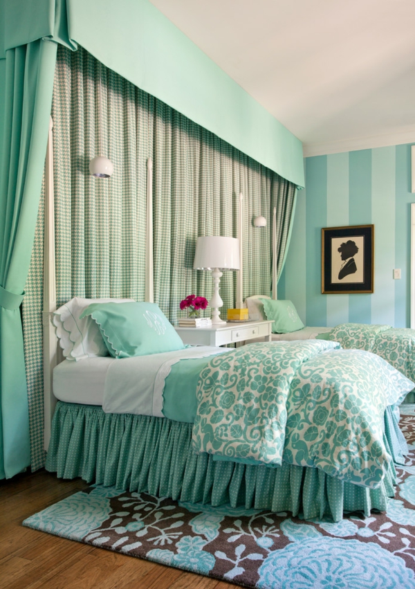стена цвят-мента-традиционен спални-тоби fairely-мента-tifannys-Blue-по-добре де-библия-блог-интериорен дизайн